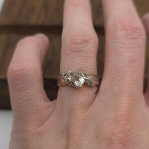 Size 7 Sterling Silver Light Topaz Worn Forever Ring A1097